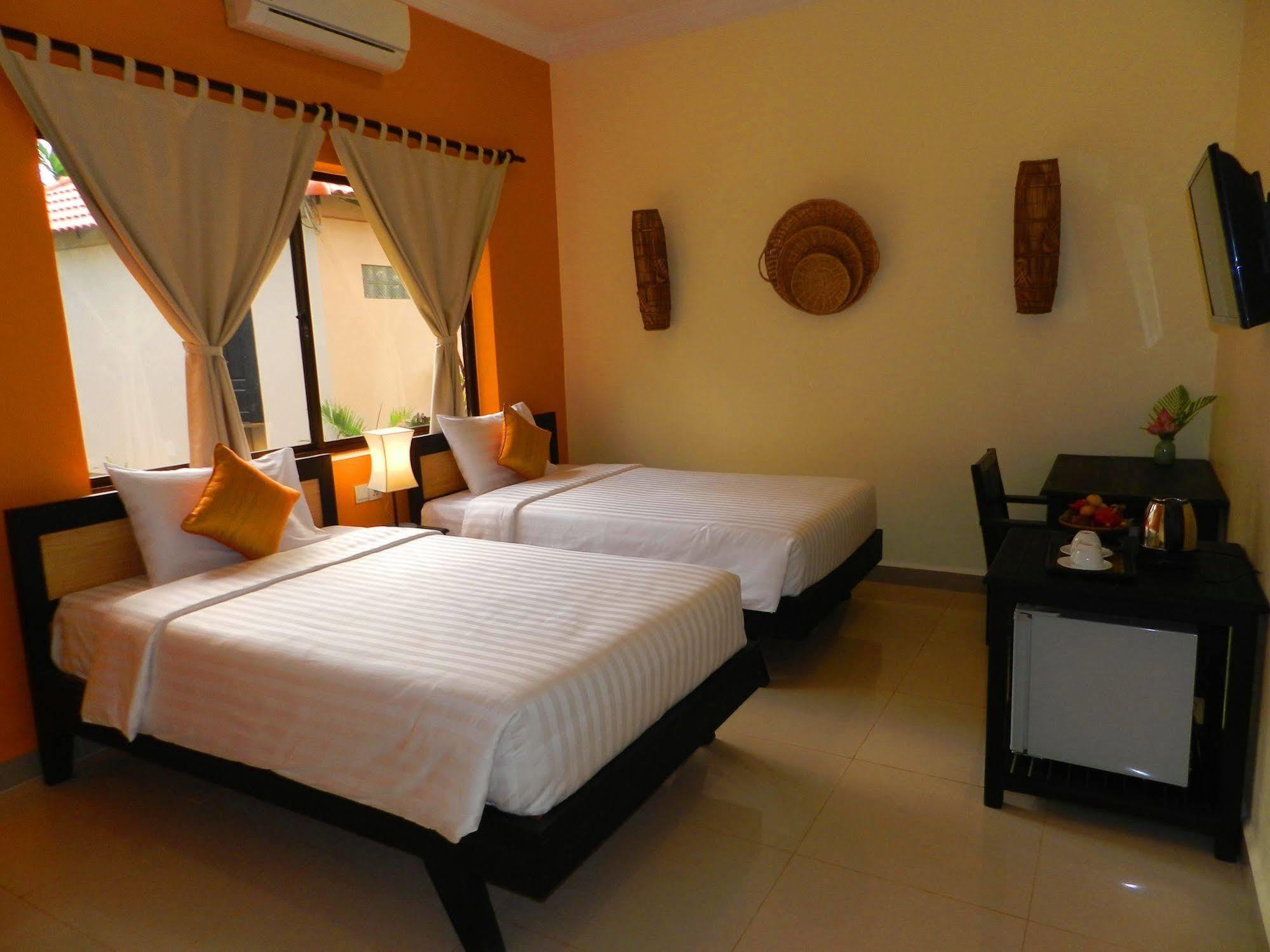 Villa Nissa Siem Reap Exterior photo