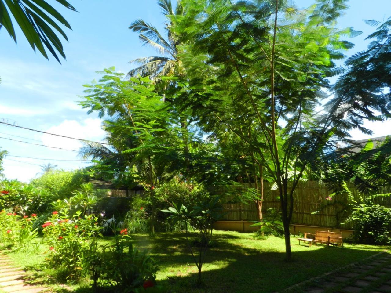 Villa Nissa Siem Reap Exterior photo